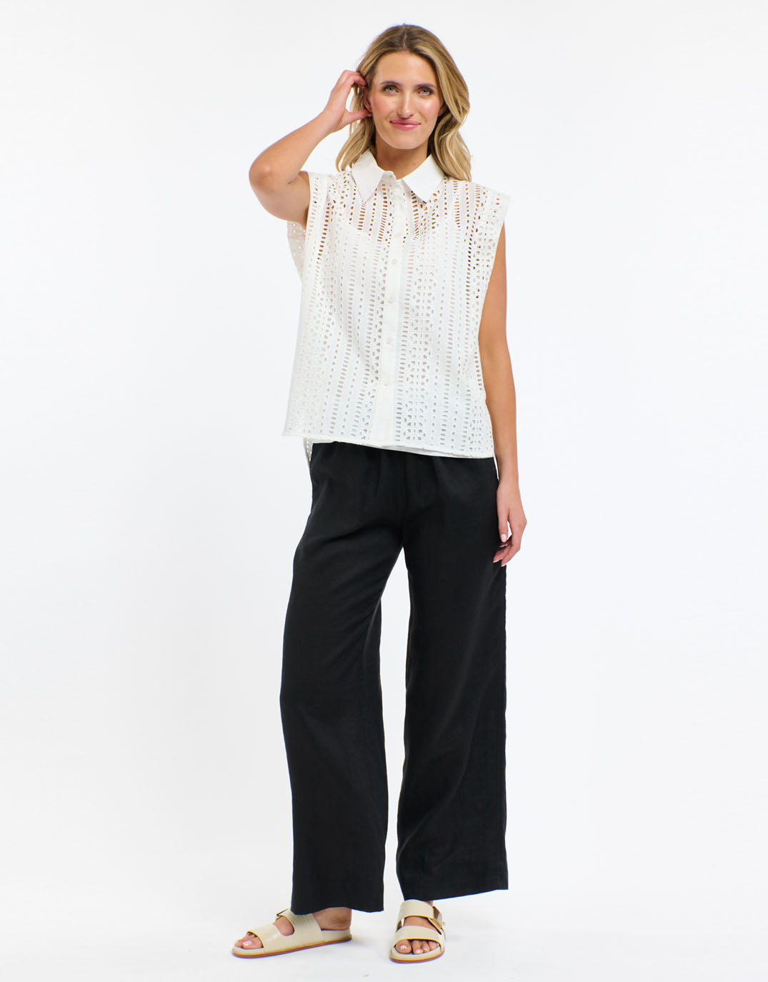 Casey Embroidered Top - White