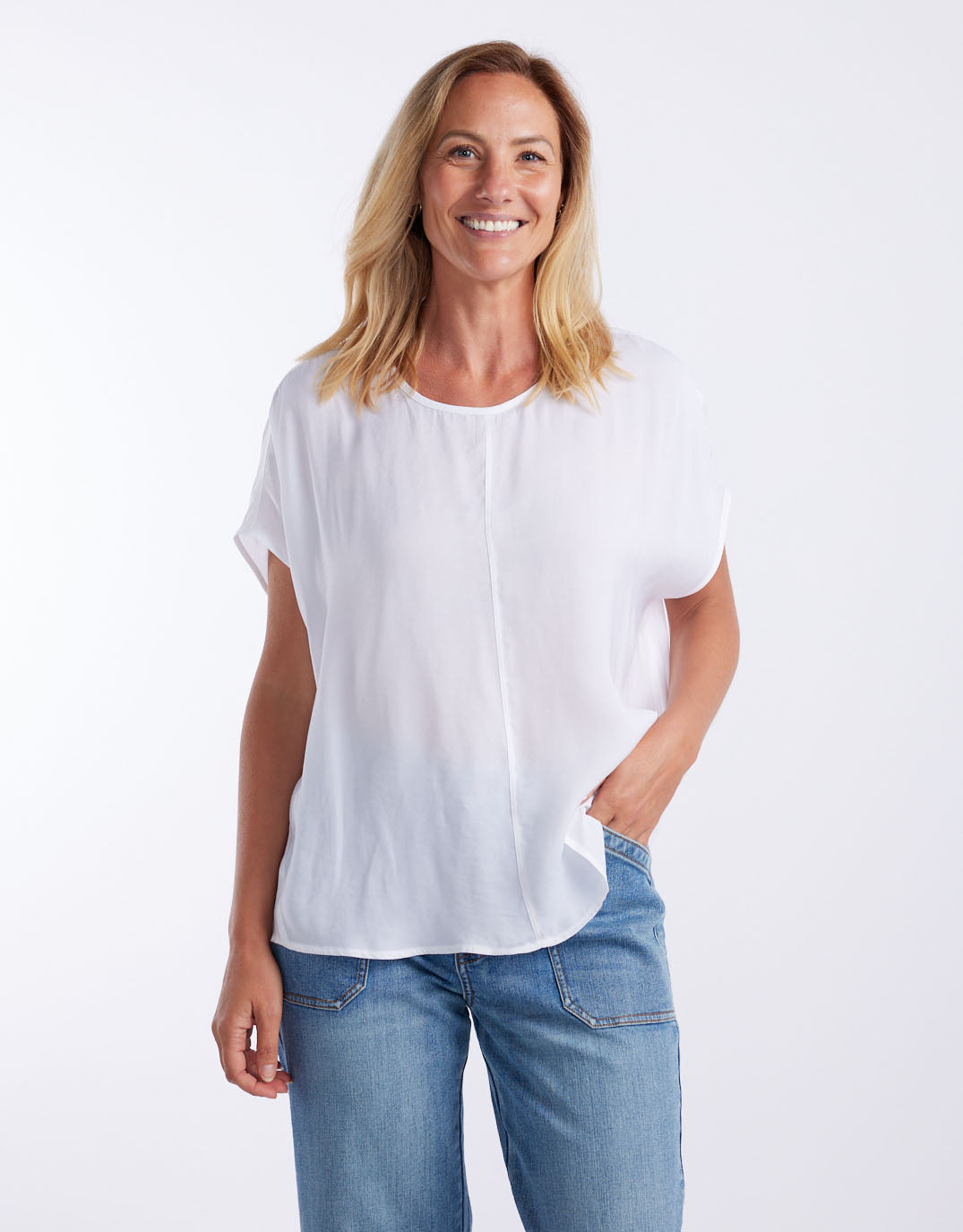 Effortless Camille Shell Top - White