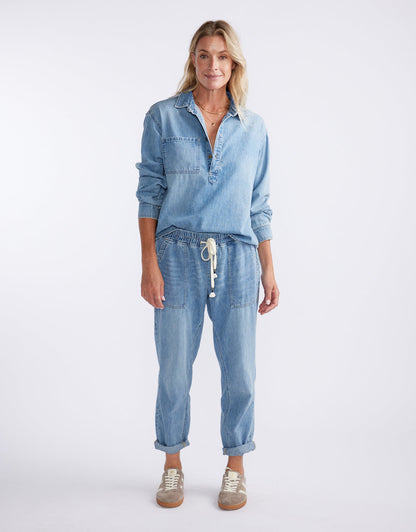 Henley Claudia Shirt - Mid Wash